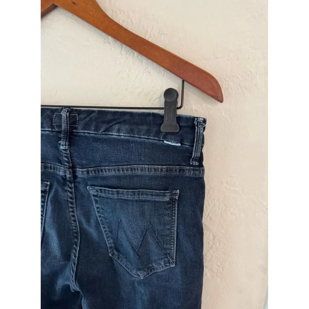 Mother Jeans High Waisted Looker. Ankle Fray Wash. Last Call. Blue. Sz 27 - Picture 16 of 16